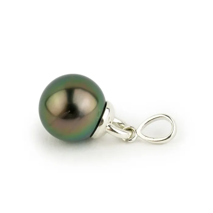 Aubergine Peacock 10mm Tahitian Pearl Mareva Pendant on Sterling Silver Kamoka Pearl Necklaces