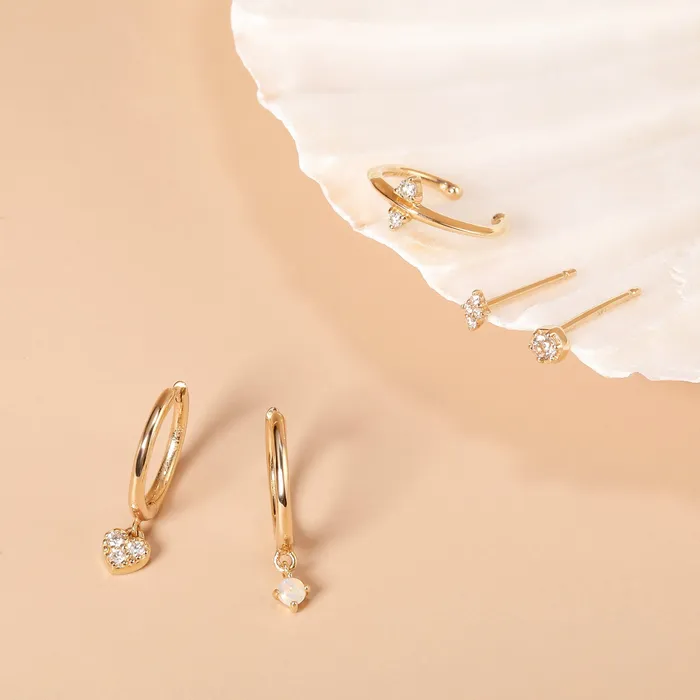 AURELIE GI Earrings DEITY Single Diamond Ear Cuff