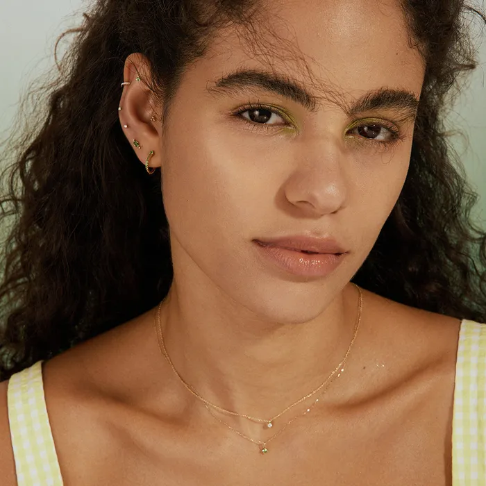 AURELIE GI Earrings EZME Tsavorite Huggie Hoop