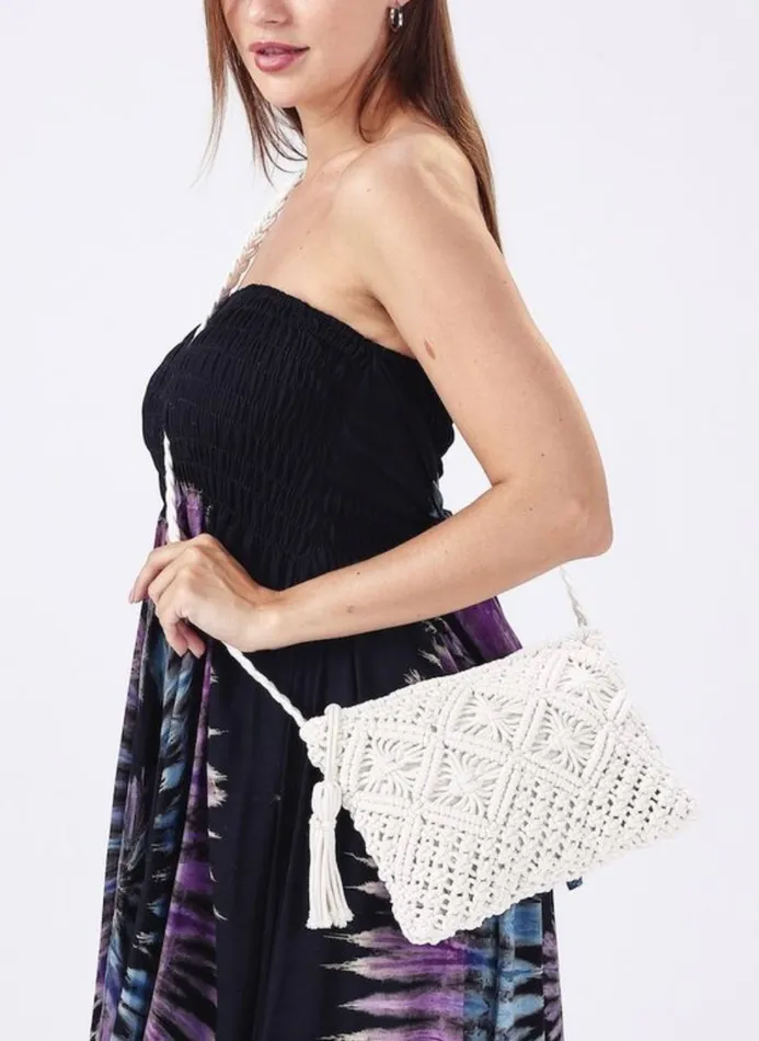 Candlewick Gift Shop Rings White Hand Woven Crossbody Bag