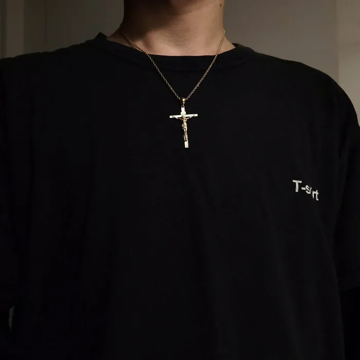 carre dor Necklaces 18k 14k gold mens crucifix cross pendant necklace 1 XL 40mm