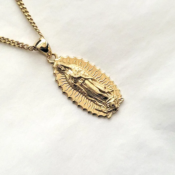 carre dor Necklaces 18k 14k gold our lady of guadalupe virgin mary pendant necklace 6