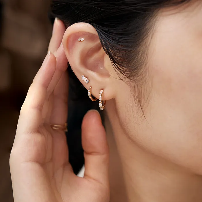 Earrings AURELIE GI ALEXIA Baguette White Sapphire Hoop