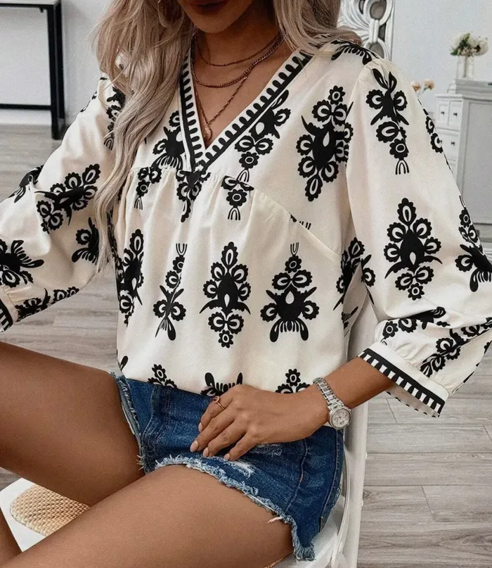Earrings Lalaloo Geometric VNeck Blouse Beige