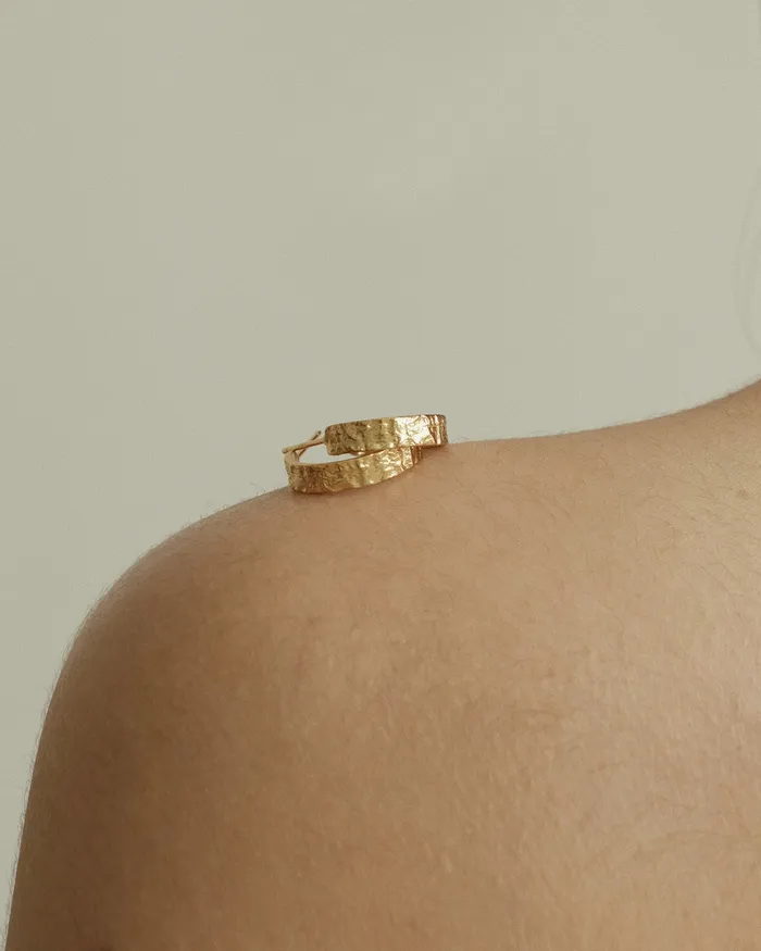 Earrings MYJN Rai Hammered Hoop Stud Earrings