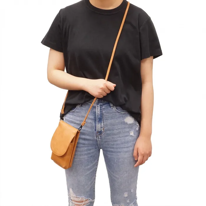 Earrings SQ Chantel Mini Crossbody Light Camel