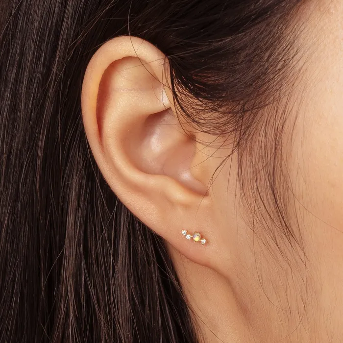 Earrings VENUS Single Opal and Diamond Stud AURELIE GI