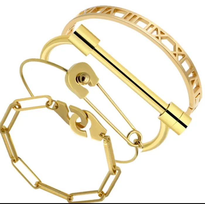 Horseshoe Cuff Bracelet Set Get Signatured Bracelets
