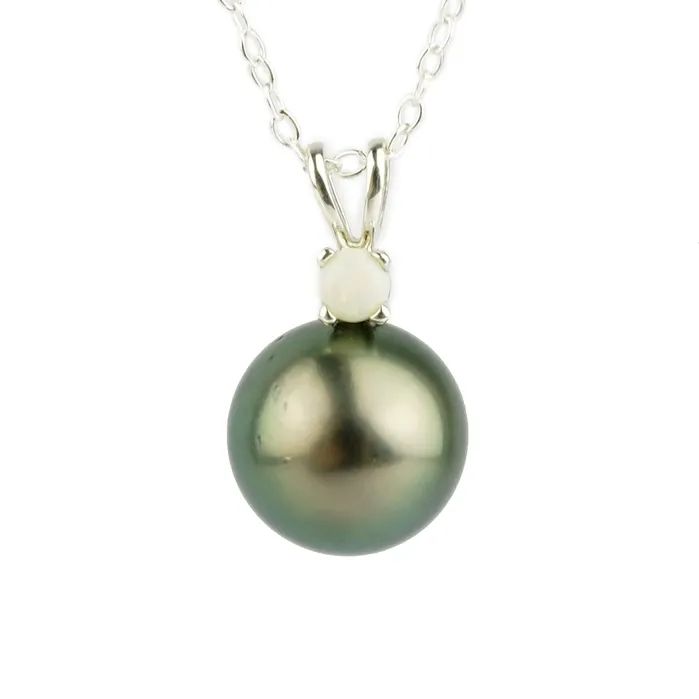 Kamoka Pearl Necklaces Tahitian Pearl Opal Golden Green toile Necklace on Sterling Silver Kamoka Pearl Necklaces Tahitian Pearl Opal Golden Green toile Necklace on Sterling Silver
