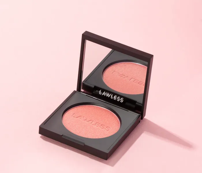 Make Me Blush TalcFree Velvet Blush Lawless Rings