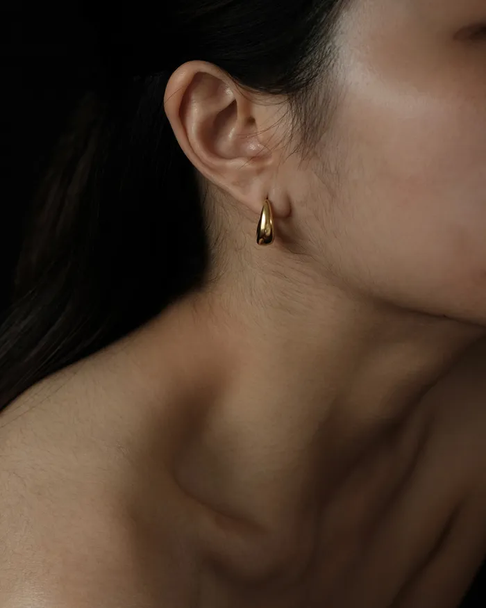 MYJN Earrings Elody Bold Curved Dupe Earrings
