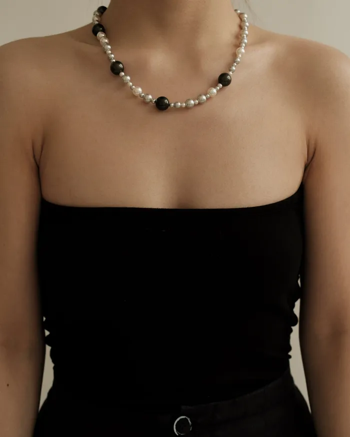 MYJN Magalie Crystal Pearl Necklace Necklaces