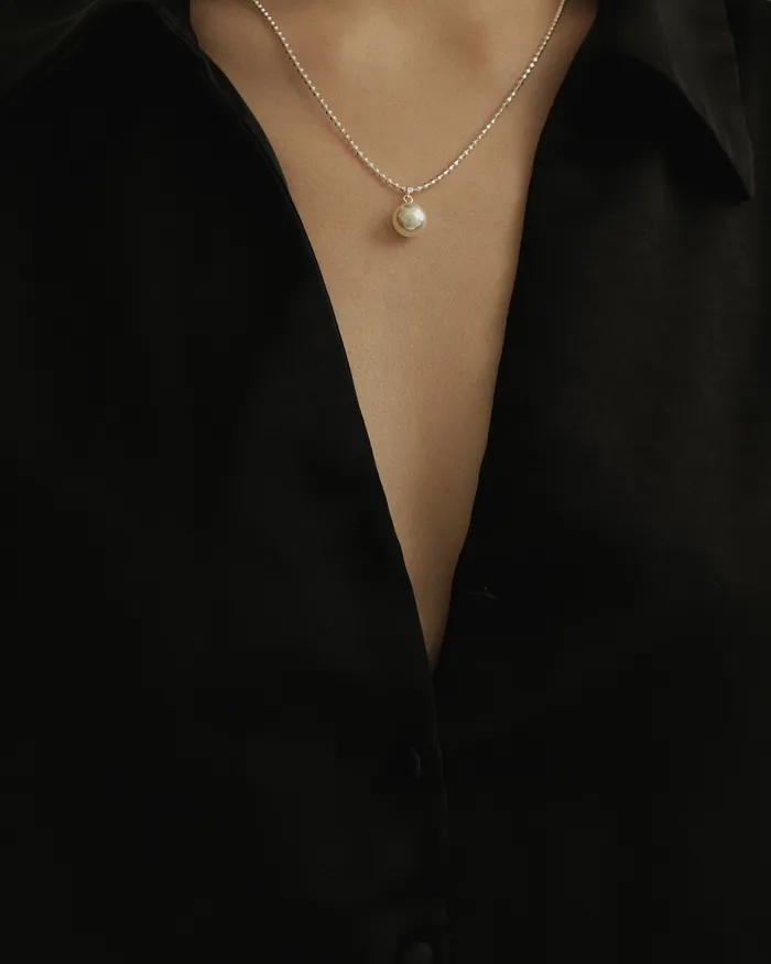 Necklaces MYJN Noe Single Pearl Pendant Necklace