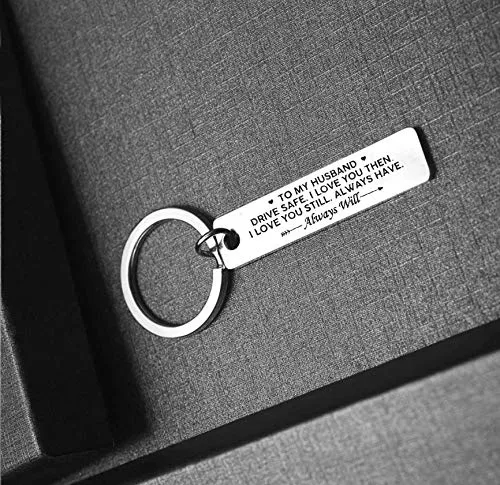 Necklaces Yellow Chimes Drive Safe Touching Love Message To Husband Stainless Steel Keychain Pendant with Chain for Men Yellow Chimes