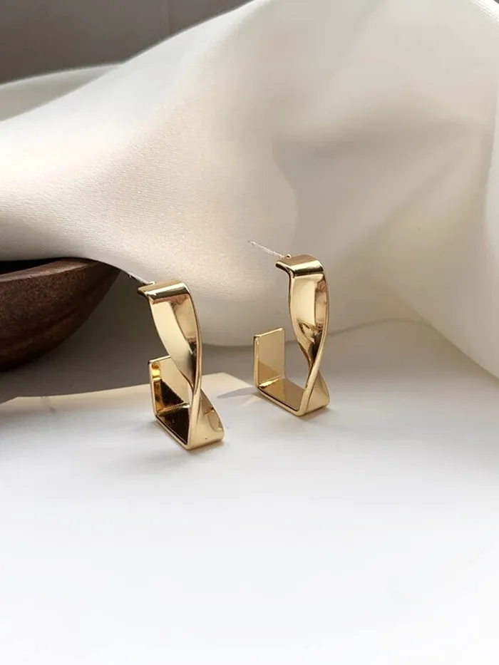 Necklaces Yellow Chimes Earrings for Women and Girls Fashion Golden Drop Earrings Gold Plated Western Style Twisted Drop Earrings Birthday Gift for Girls Women Anniversary Gift for Wife Yellow Chimes
