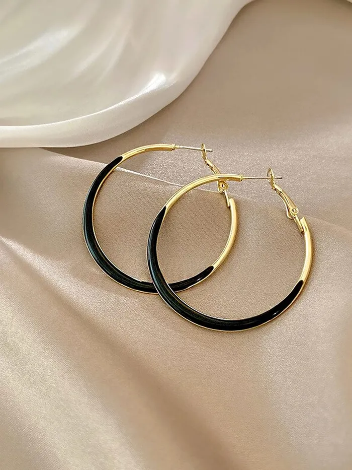 Necklaces Yellow Chimes Yellow Chimes Earrings for Women and Girls Hoop Earrings for Girls Gold Toned Tubular Thick Round Hoop Earrings Birthday Gift for girls and women Anniversary Gift for Wife