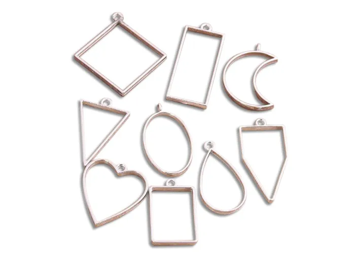 Open Backed Metal Pendant Bezel Available as a set of 10 in 5 Metallic Variants Resin Art Hub Rings