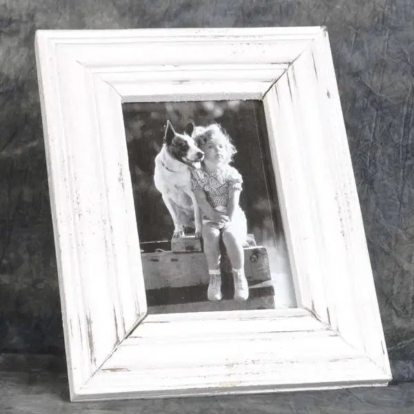 Rings Forpost Trade White Photo Frame Distressed Edging