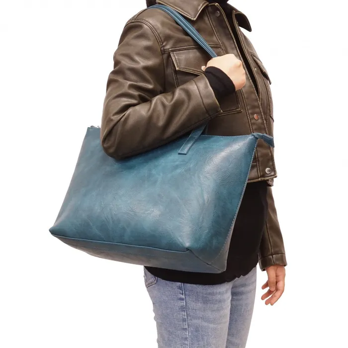 Tiara Work Tote Camel SQ Earrings