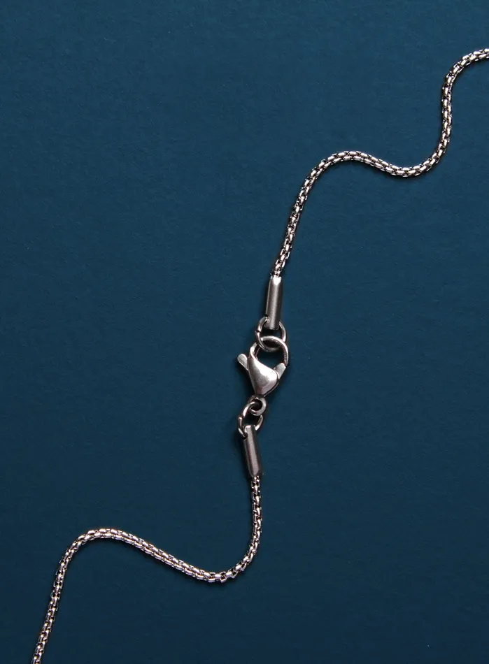 WE ARE ALL SMITH Mens Jewelry Clothing Necklaces Sweatproof Waterproof Small Cross Necklace for men