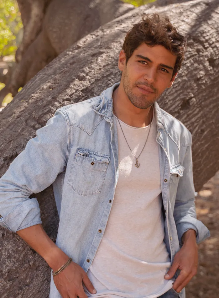 We Are All Smith Necklaces Bronze Anchor Necklace for Men