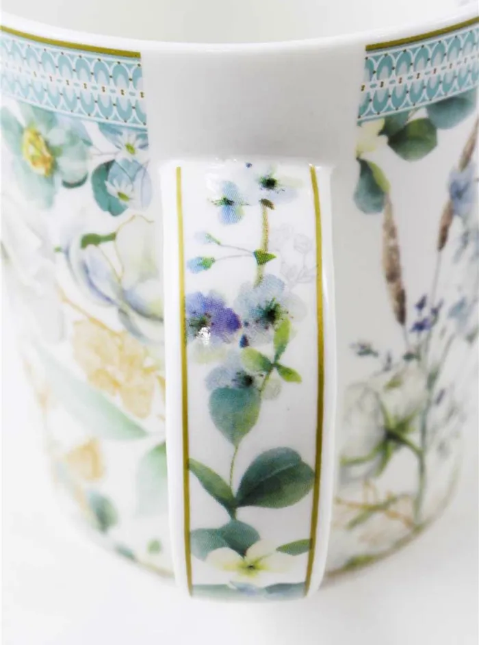 White Blue Floral Porcelain Mug gift box Candlewick Gift Shop Rings