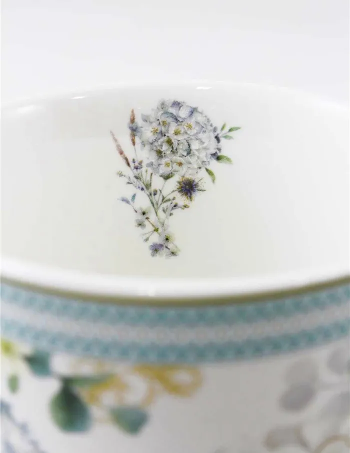 White Blue Floral Porcelain Mug gift box Candlewick Gift Shop Rings
