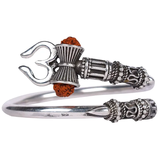 Yellow Chimes Bracelets Yellow Chimes Oxidised Silver Bracelet for Men Silver Oxidized Shiva Trishul Rudraksha Damroo Kada Bracelet Bangle for Men and Boys Yellow Chimes Bracelets Yellow Chimes Oxidised Silver Bracelet for Men Silver Oxidized Shiva Trishul Rudraksha Damroo Kada Bracelet Bangle for Men and Boys