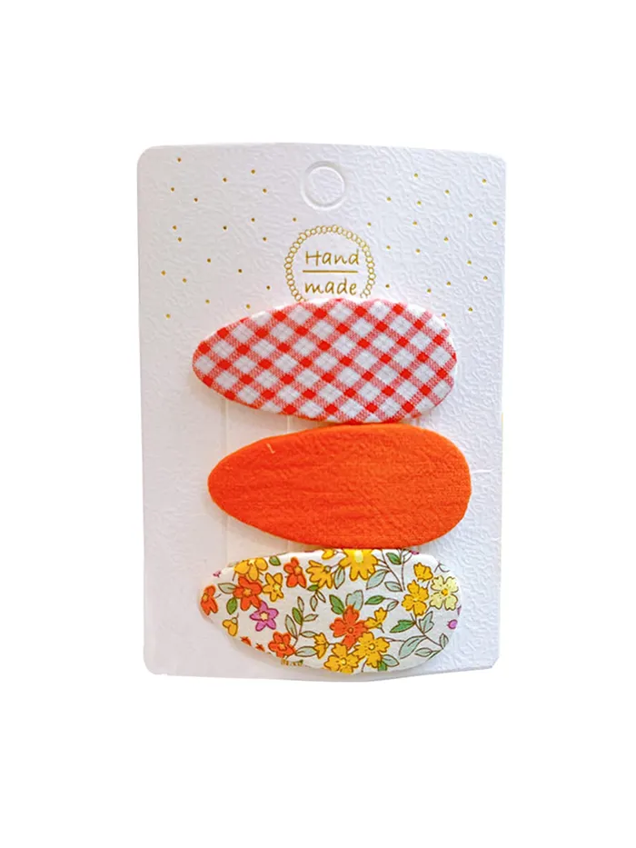 Yellow Chimes Earrings Melbees by Yellow Chimes Hair Clips for Girls Kids Hair Clip Hair Accessories for Girls Babys Multicolor Fabric 3 Pcs Snap Hair Clips for Kids Tic Tac Clips for Baby Teens Toddlers