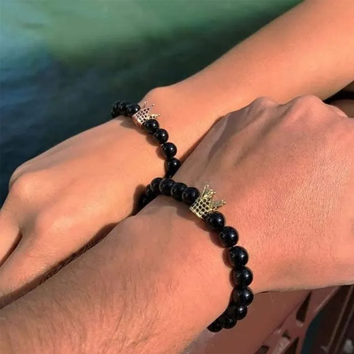 Yellow Chimes Earrings Yellow Chimes Couple Bracelet for Unisex 2 PCS King Queen Crown Charm Natural Stone Couple Bracelet for Women Men 2 Pcs