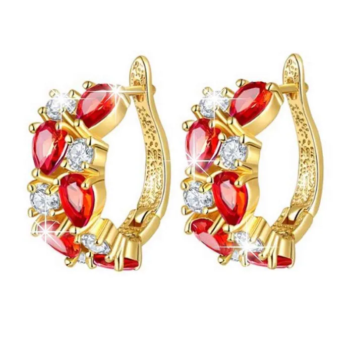 Yellow Chimes Earrings Yellow Chimes Elegant Sparkling Cubic Zircon Crystals Gold Plated Clip on Hoops Earrings for Women Yellow Chimes Earrings Yellow Chimes Elegant Sparkling Cubic Zircon Crystals Gold Plated Clip on Hoops Earrings for Women