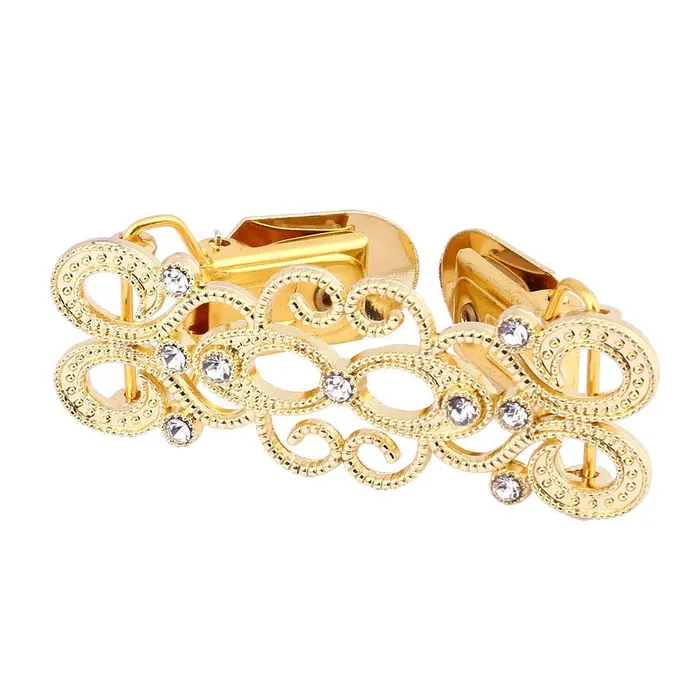 Yellow Chimes Elegant Cardigan Brooch Sweater Collar Shawl Clip Classic Design Stylish Gold Plated Brooch for Women Yellow Chimes Rings