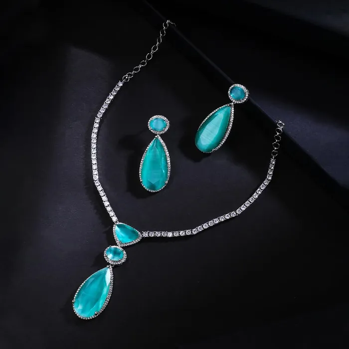 Yellow Chimes Jewellery Set for Women and Girls American Diamond Jewellery Set Silver Tone Green AD Necklace Set for Women Birthday Gift for girls and women Anniversary Gift for Wife Yellow Chimes Necklaces