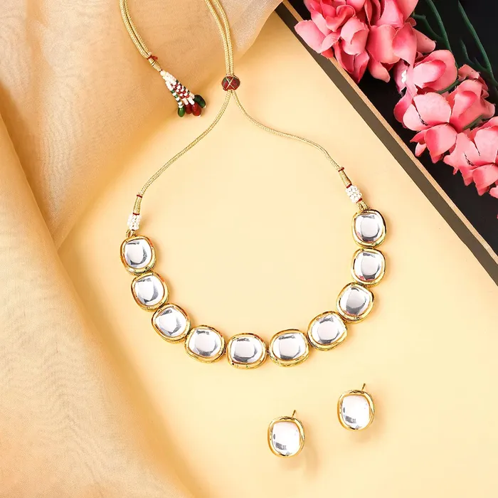 Yellow Chimes Jewellery Set for Women and Girls Traditional Kundan Necklace Set Gold Plated Kundan Choker Necklace Set Birthday Gift for girls and women Anniversary Gift for Wife Yellow Chimes Necklaces