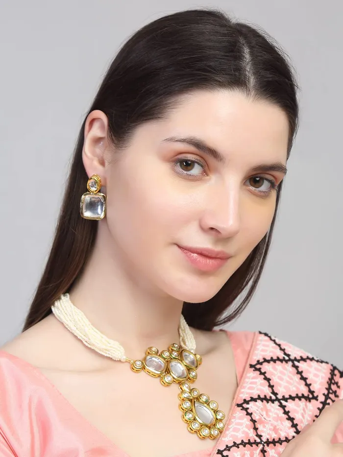 Yellow Chimes Kundan Jewellery Set for Women White Beads Kundan Jewellery Set Ethnic Gold Plated Choker Necklace Set for Women and Girls Yellow Chimes Necklaces