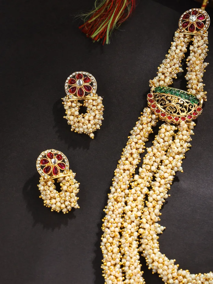 Yellow Chimes Necklaces Traditional Gold Plated Long Necklace Set Elegant Design Clip Clasp 53 cm Gold