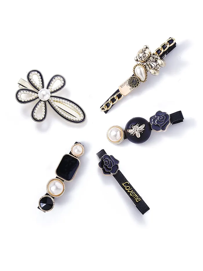 Yellow Chimes Yellow Chimes Hair Clips for Women 5 PCs Hair Clips for Girls Crystal Black Hairclips Hairpins Hair Accessories for Women and Girls Necklaces