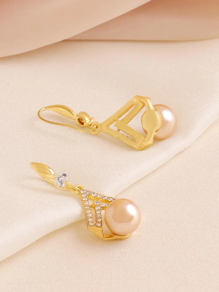 Yellow Chimes Yellow Chimes Pearl Drop Earrings For Women Fashion Women Earrings Gold Toned Crystal Pearls Earrings For Girls Birthday Gift for Girls Anniversary Gift for Women Earrings
