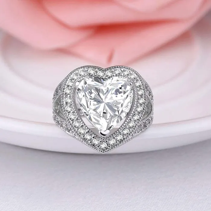 Yellow Chimes Yellow Chimes Ring for Women Cocktail Style Platinum Plated Emerald Crystal Heart Shaped Ring for Women and Girls Rings
